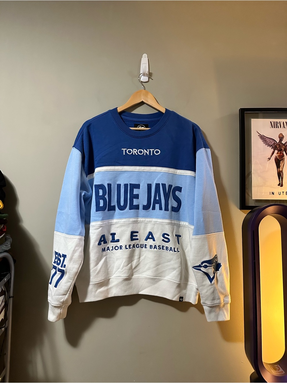 Toronto Blue Jays Colorblock Crewneck Sweatshirt - Navy, Light Blue & White